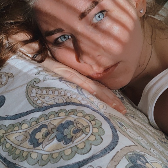 Meet your Posher, Nikki - Picture 1 of 3